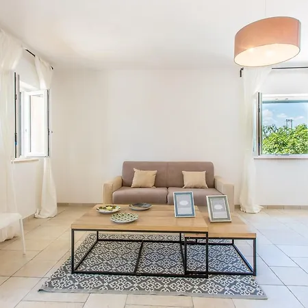 Dimora Elvira Villa